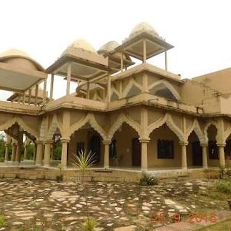 Royal Heritage Bandhavgarh Hotel Bandhavgarh National Park Exterior photo