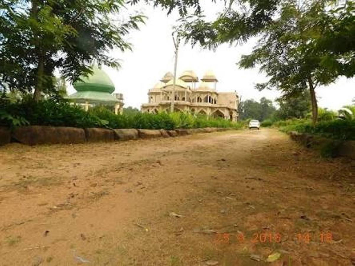 Royal Heritage Bandhavgarh Hotel Bandhavgarh National Park Exterior photo